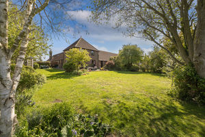 Photo 23- click for photo gallery